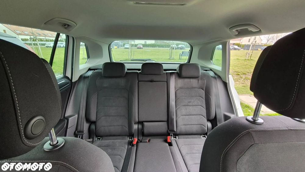 Volkswagen Tiguan - 27