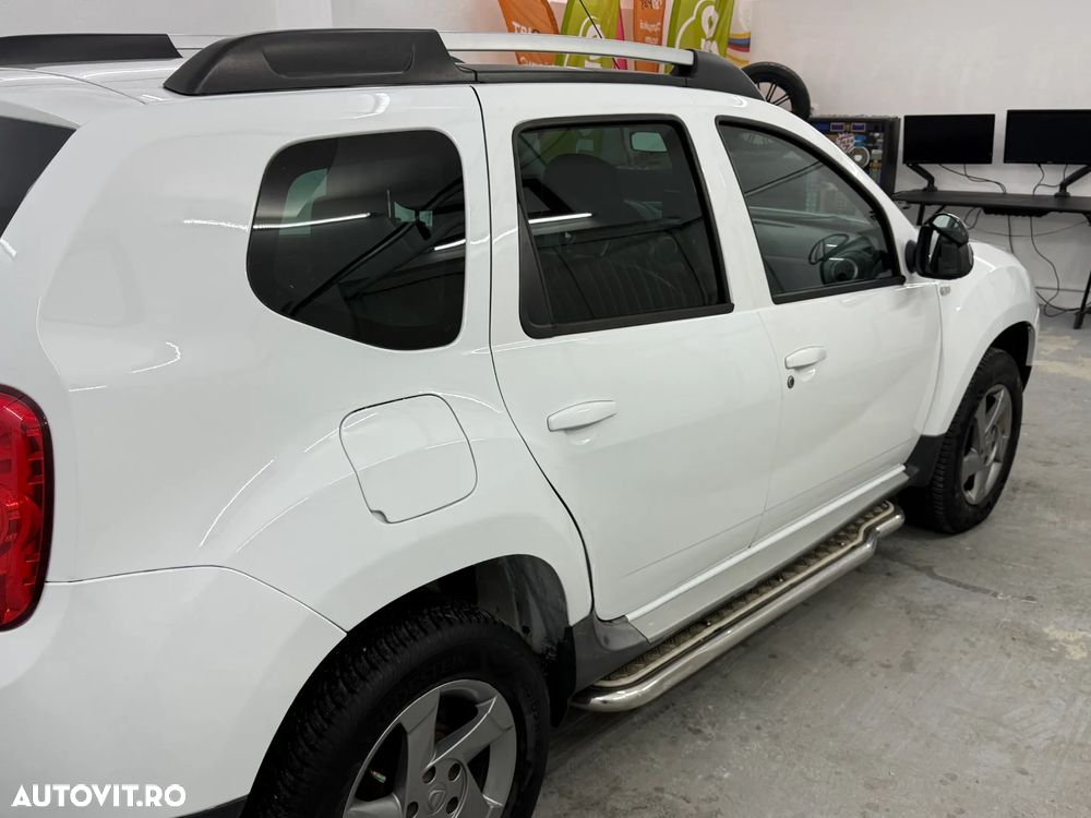Dacia Duster dCi 110 FAP 4x2 Prestige - 32