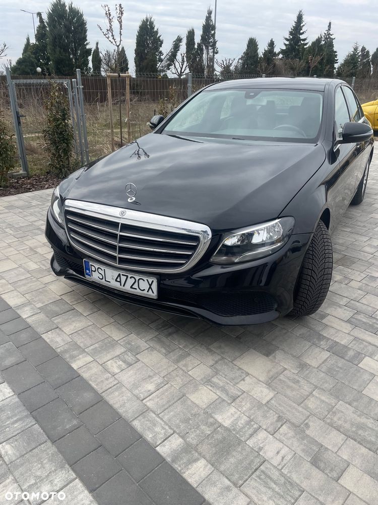 Mercedes-Benz Klasa E 200 d 9G-TRONIC Exclusive - 3