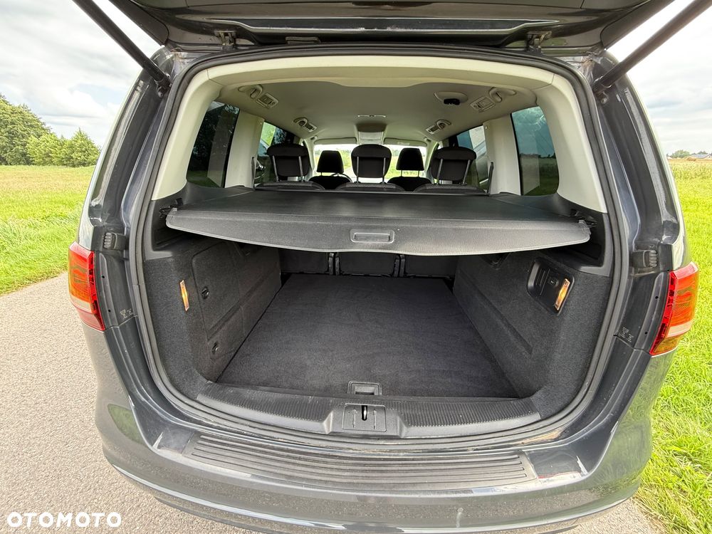 Volkswagen Sharan 2.0 TDI (BlueMotion Technology) Comfortline - 19