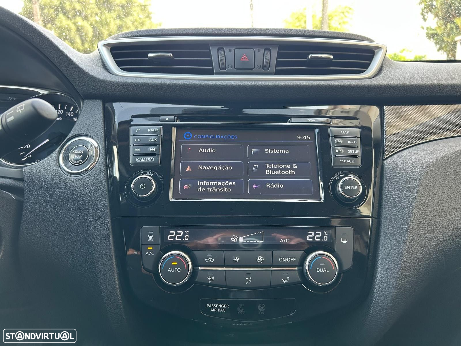 Nissan X-Trail 1.6 dCi N-Connecta - 28