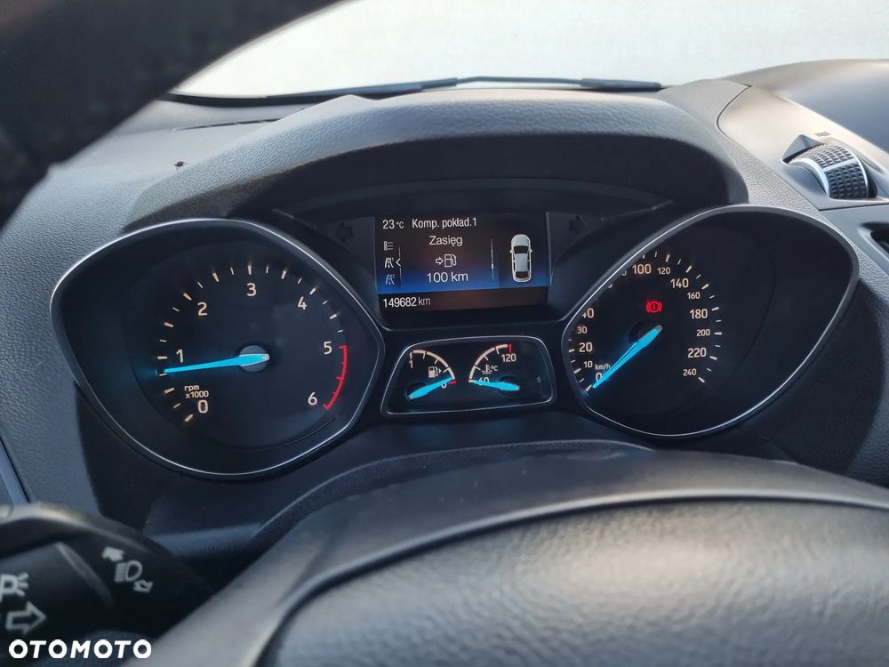 Ford Kuga 1.5 TDCi 2x4 Titanium - 22