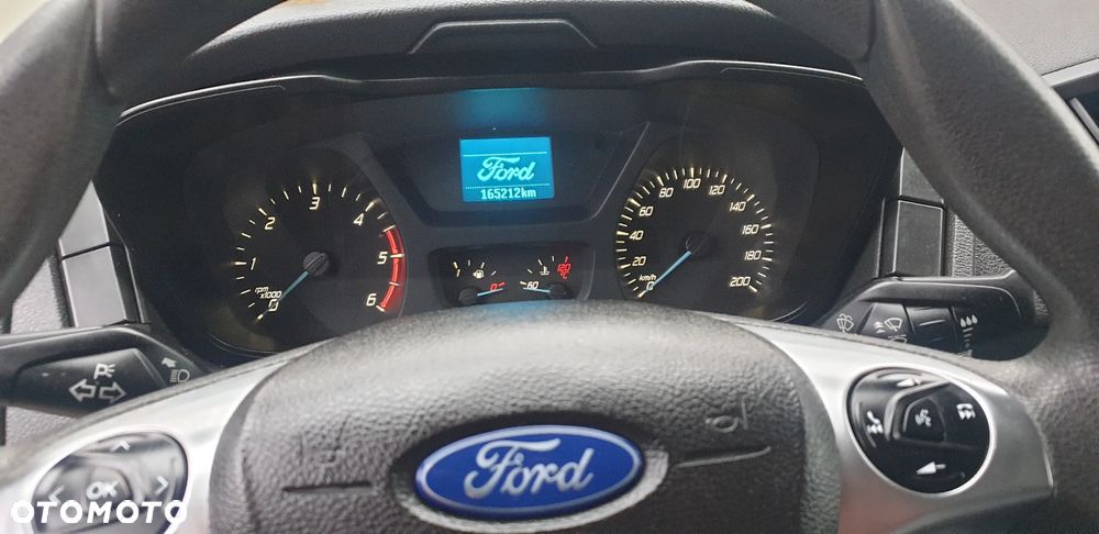 Ford Transit - 12