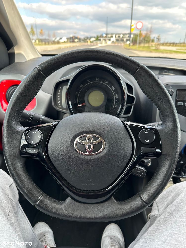 Toyota Aygo 1.0 VVT-i Color Edition - 9