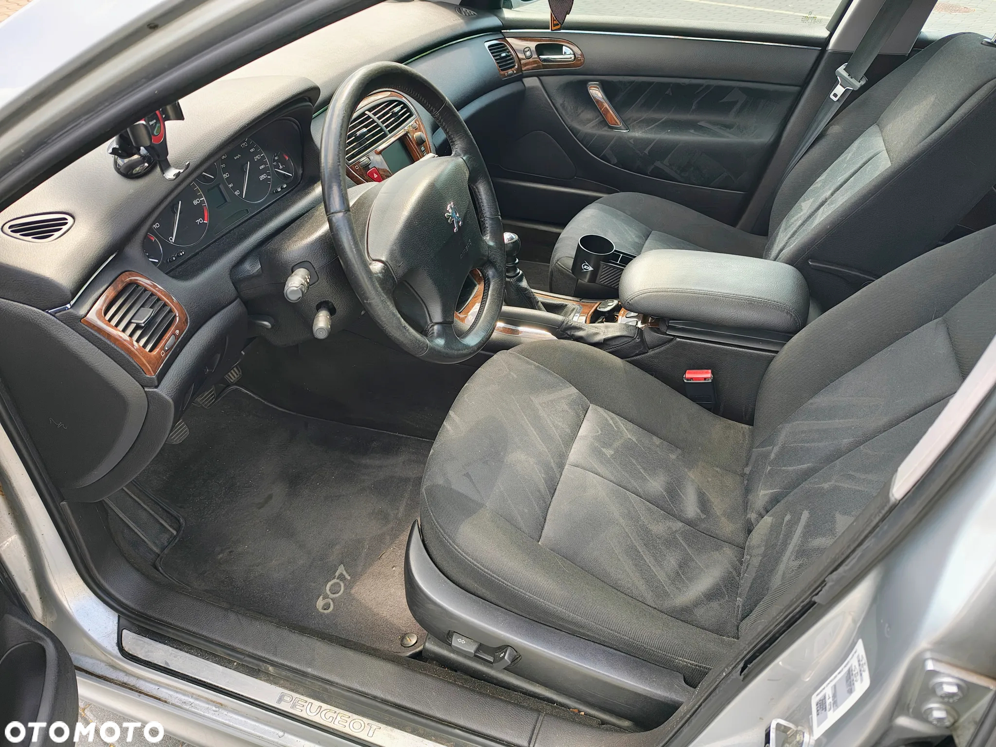 Peugeot 607 160 - 18