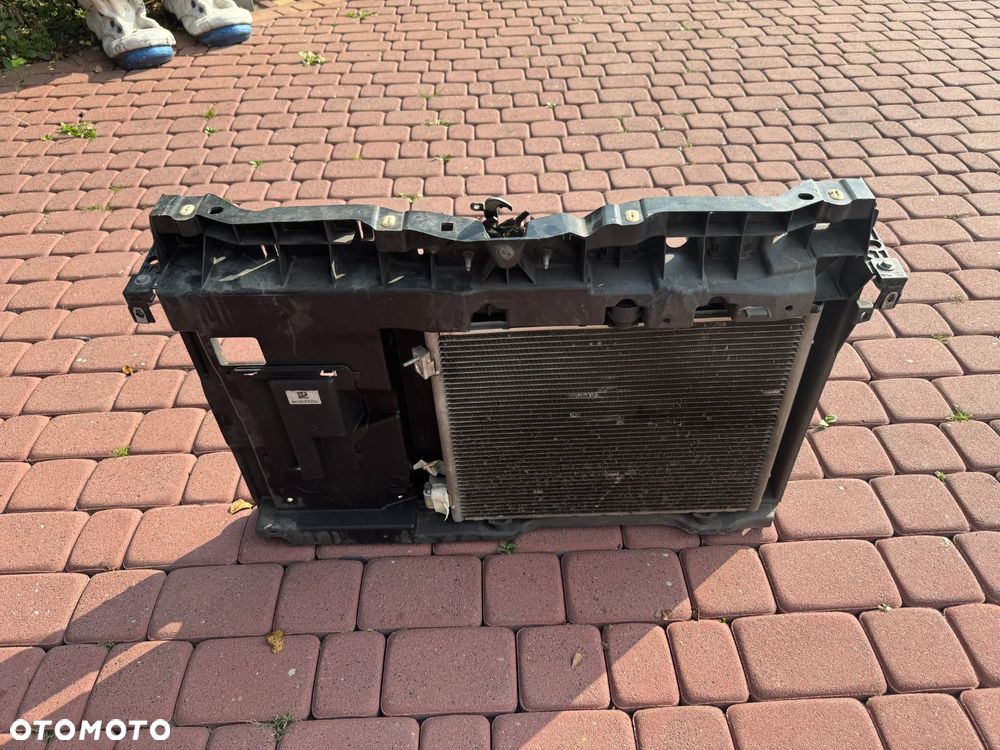 Wzmocnienie czołowe Pas przedni Chłodnice Opel crosland X 1.2 Benzyna - 1