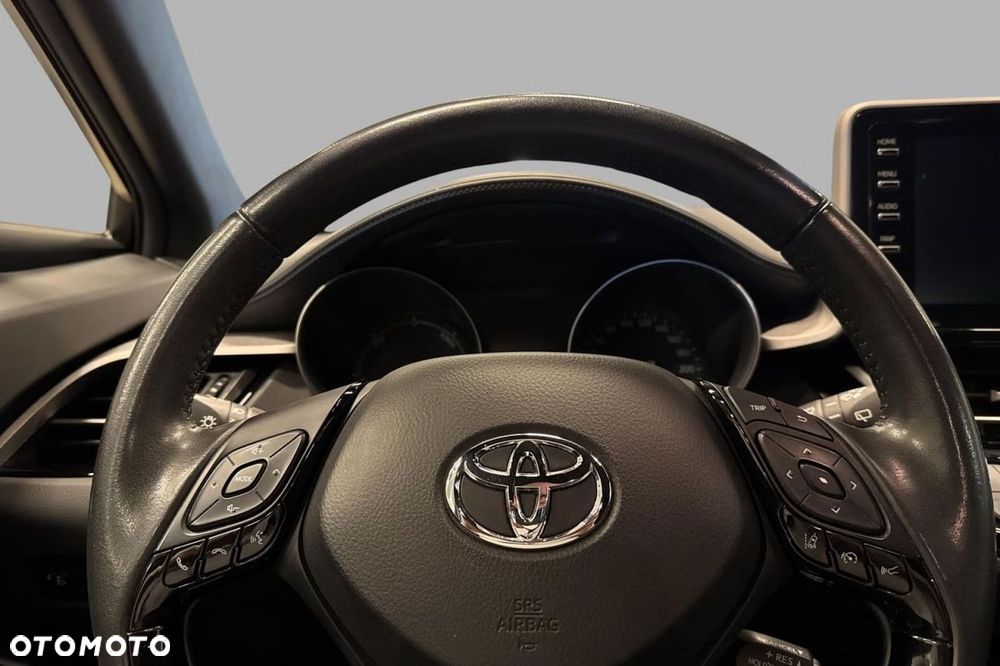 Toyota C-HR Style - 13