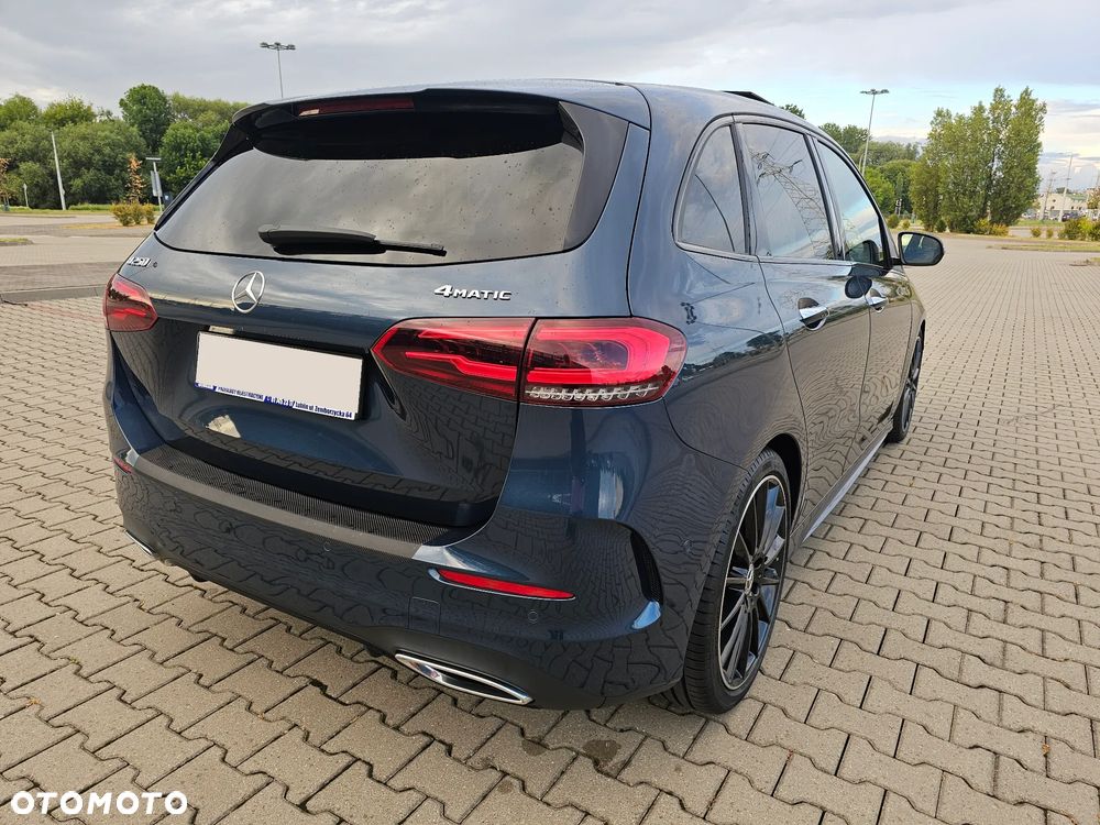 Mercedes-Benz Klasa B 250 4Matic 7G-DCT AMG Line - 8