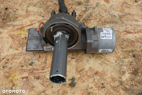 WSPOMAGANIE ELEKTRYCZNE  OPEL CORSA D 13290399