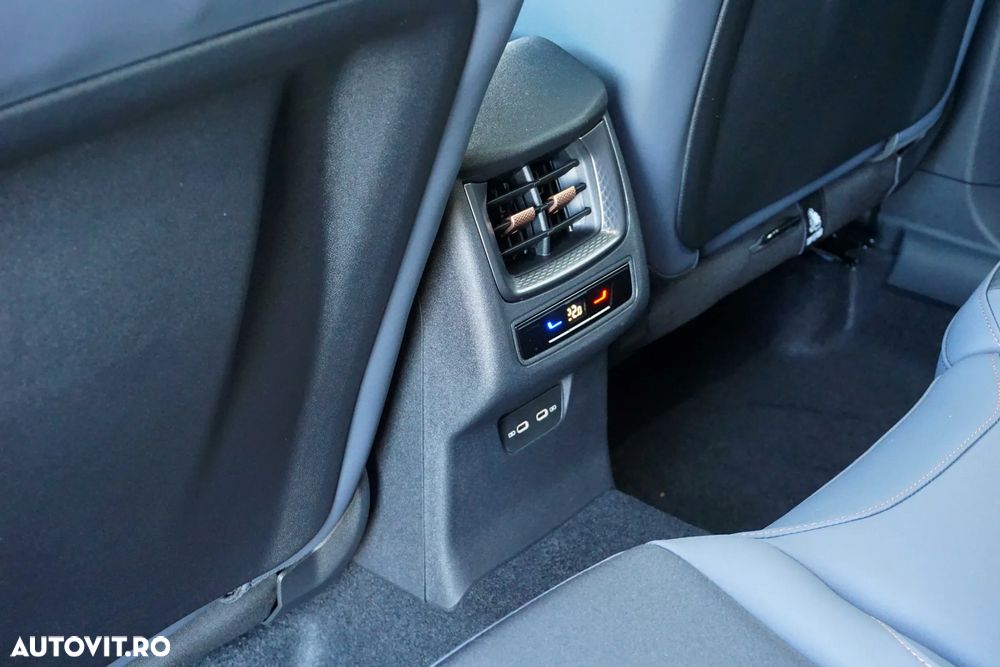 Cupra Terramar 1.5 e-TSI DSG7 MHEV - 33