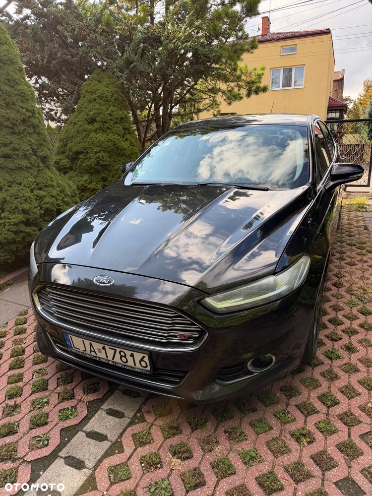Ford Fusion - 14