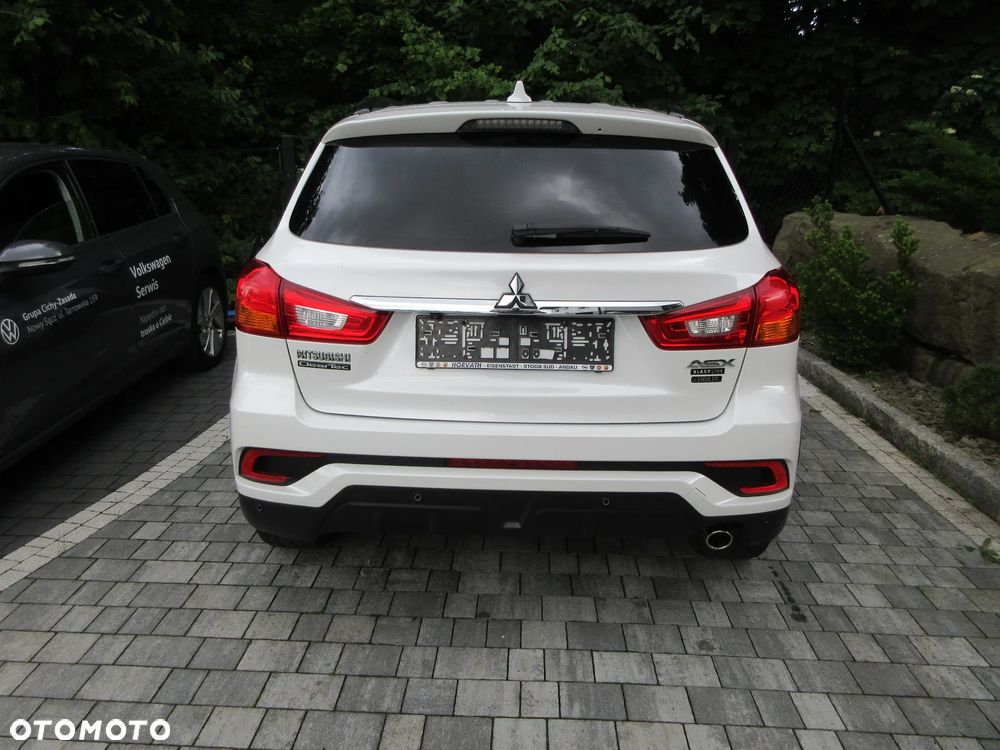 Mitsubishi ASX 1.6 Black Edition - 7