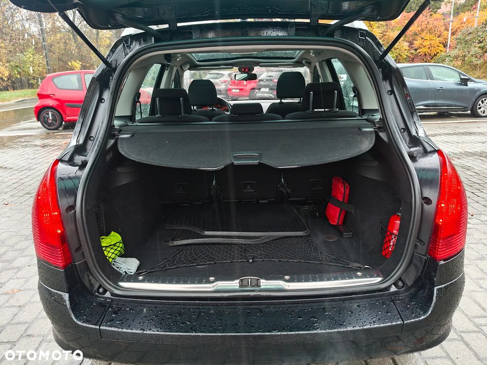 Peugeot 308 1.6 HDi Premium - 26