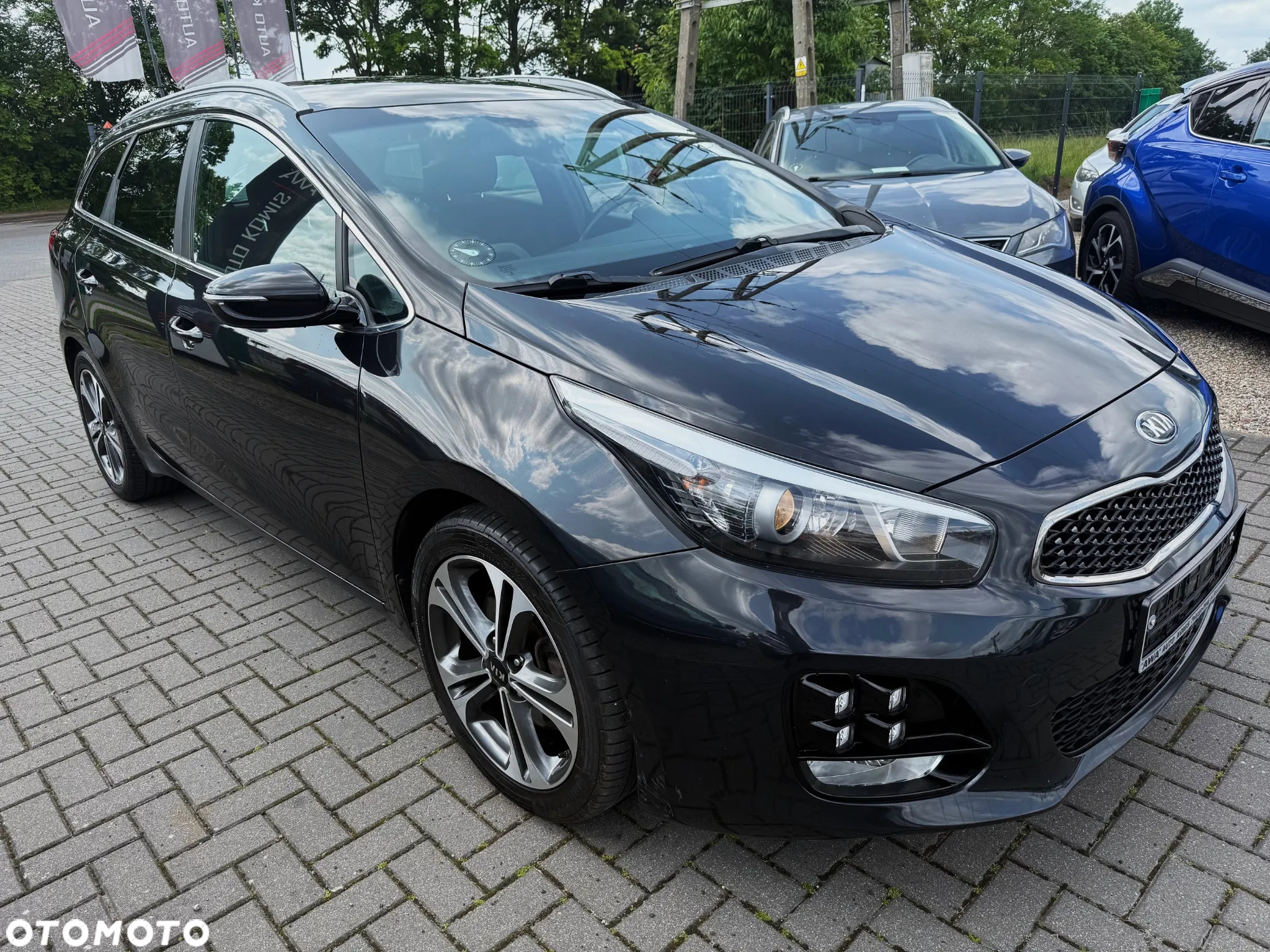 Kia Ceed 1.6 CRDi 136 DCT ISG SW GT Line - 3