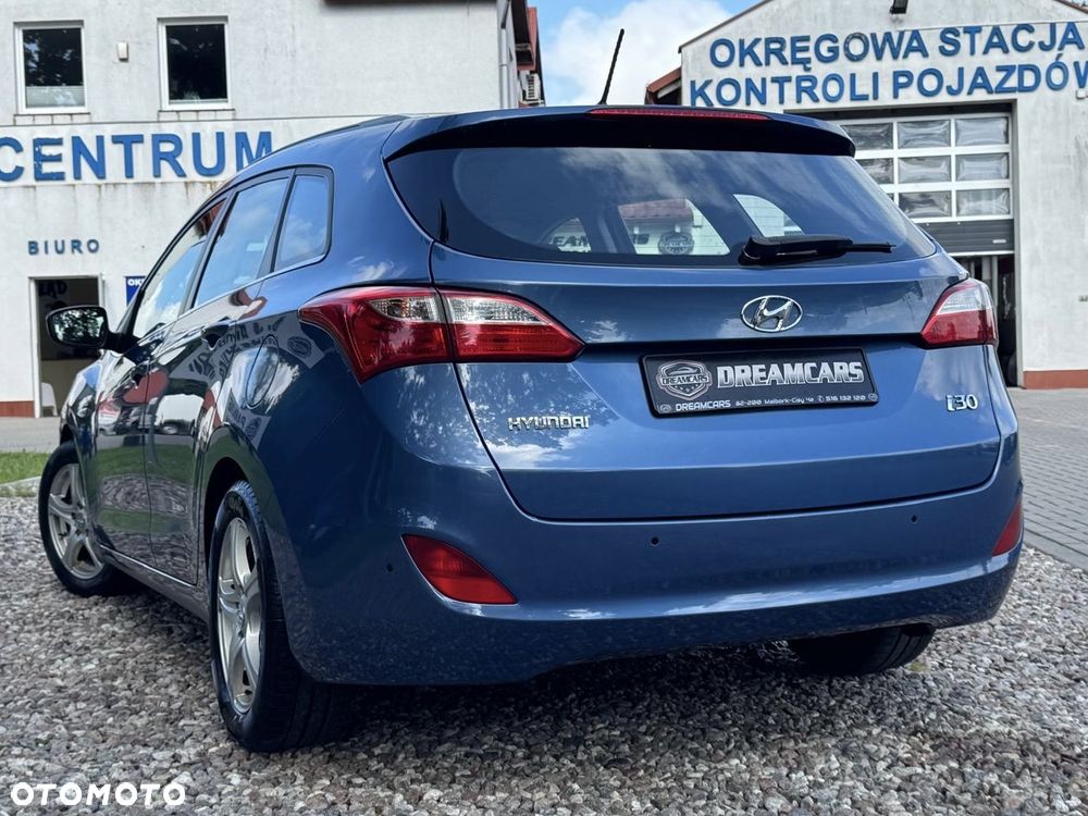 Hyundai i30 - 11