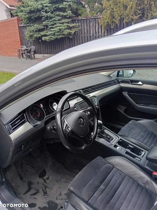 Volkswagen Passat 2.0 TDI BMT Highline DSG - 4