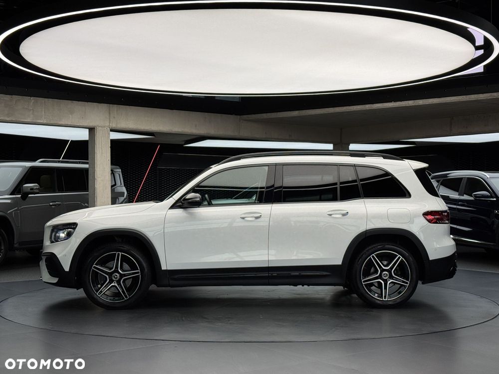 Mercedes-Benz GLB 200 AMG Line 7G-DCT - 3