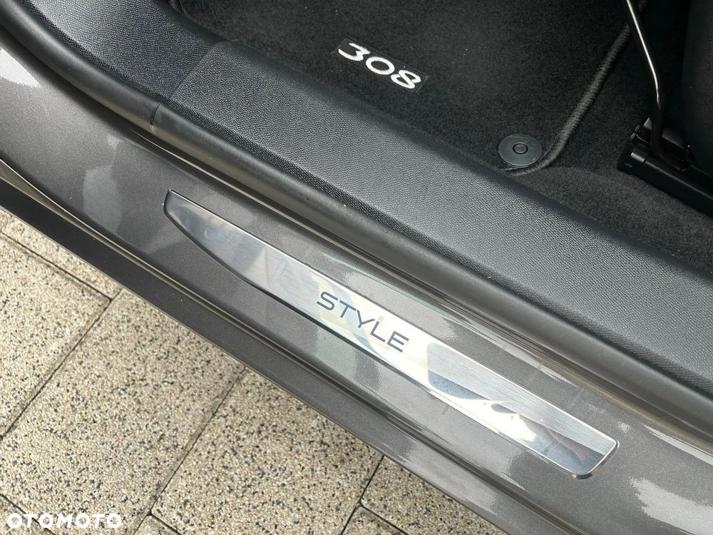 Peugeot 308 - 21