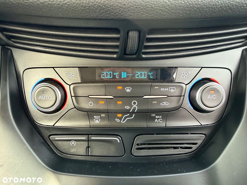 Ford Kuga 1.5 EcoBoost 2x4 Cool & Connect - 34