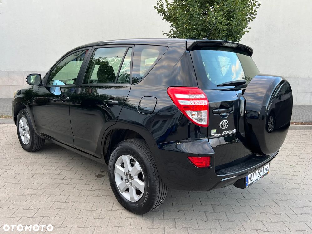 Toyota RAV4 2.0 VVT-i Luna 4x2 - 2