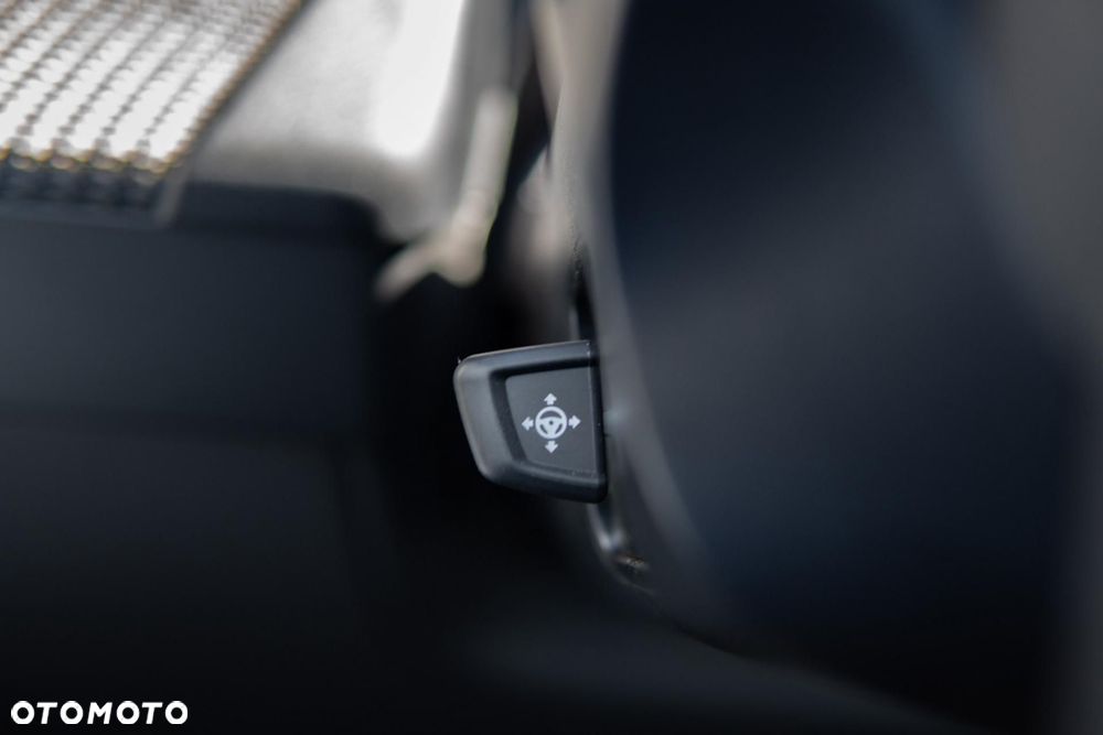 BMW i5 M60 - 32