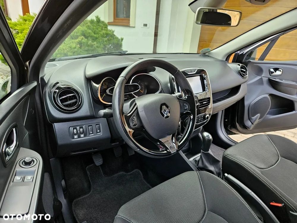 Renault Clio - 18