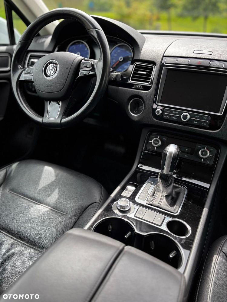 Volkswagen Touareg - 10