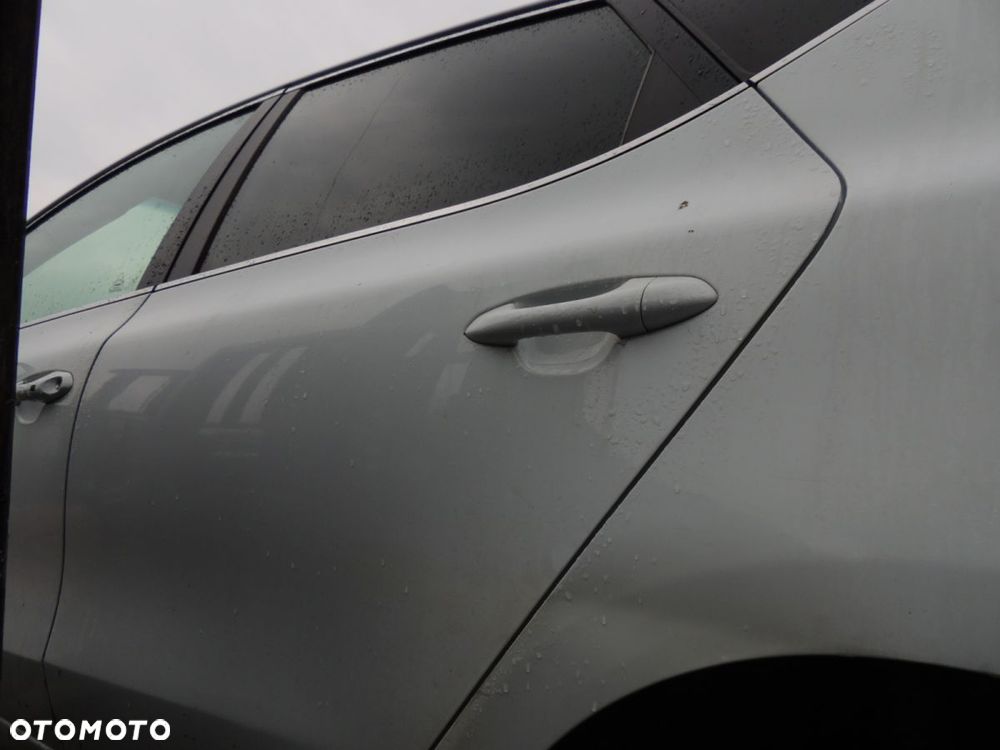Drzwi lewy tył KIA CEED II '14 5D - 1