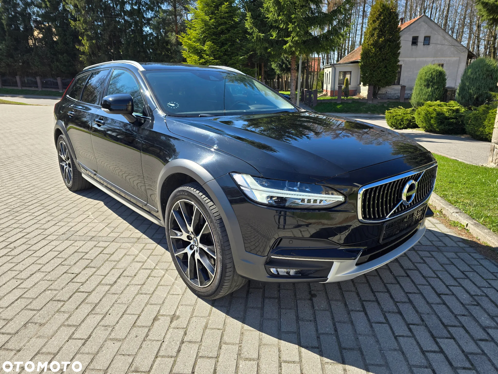 Volvo V90 Cross Country T5 AWD Geartronic Pro - 2