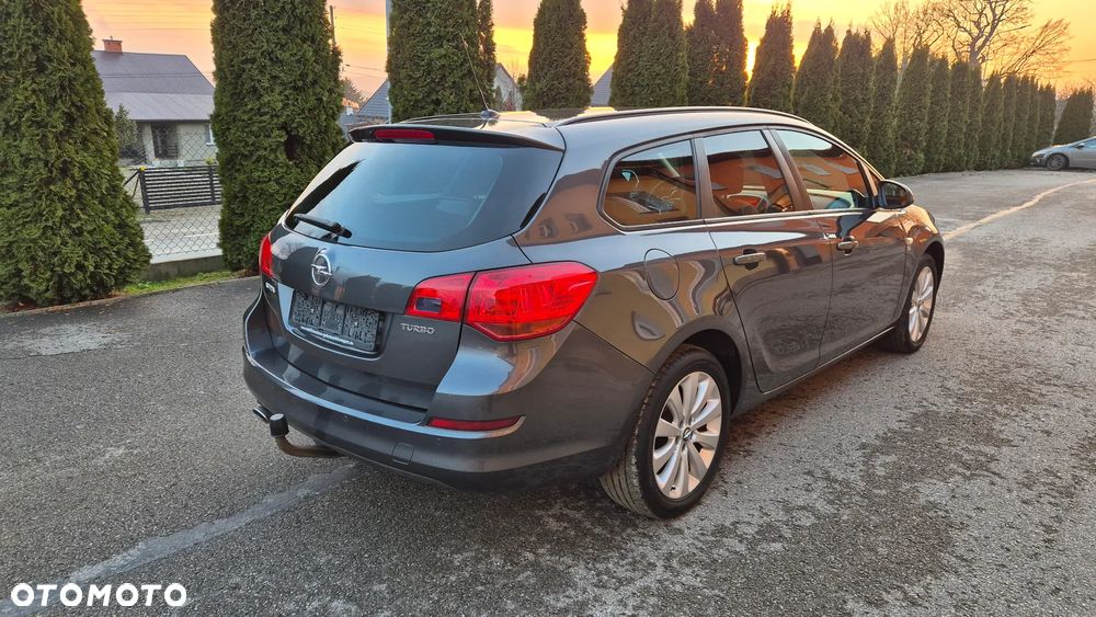 Opel Astra 1.4 Turbo - 5