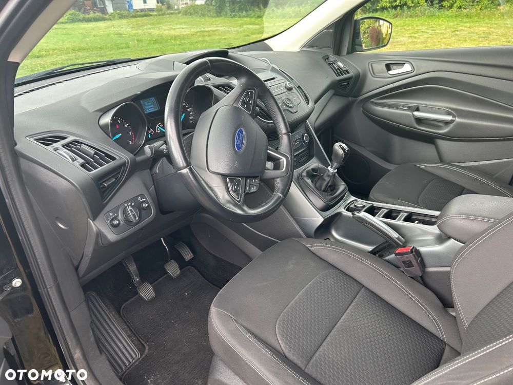 Ford Kuga - 14