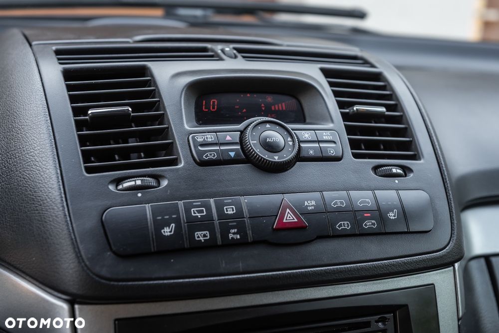 Mercedes-Benz Viano - 15