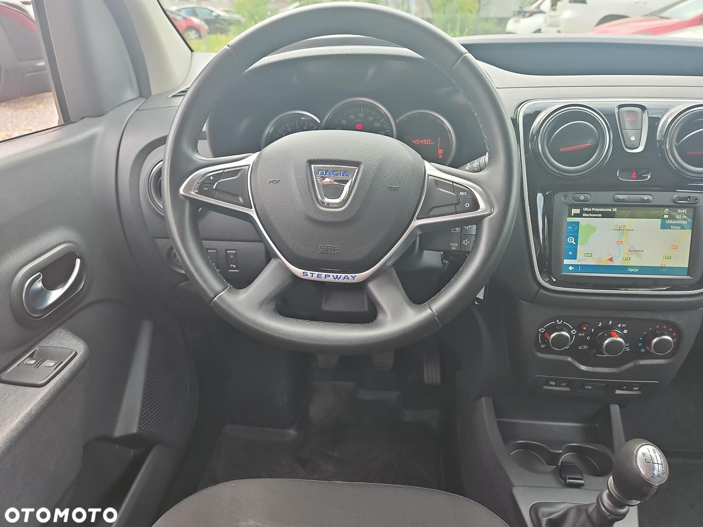 Dacia Dokker 1.3 TCe Stepway - 11