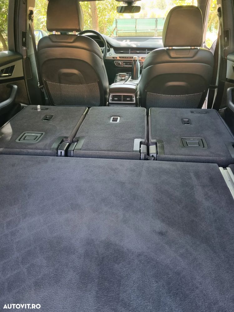 Audi Q7 - 30
