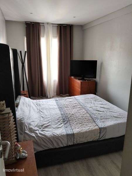 Vendo Apartamento T2+1 - Grande imagem: 5/8