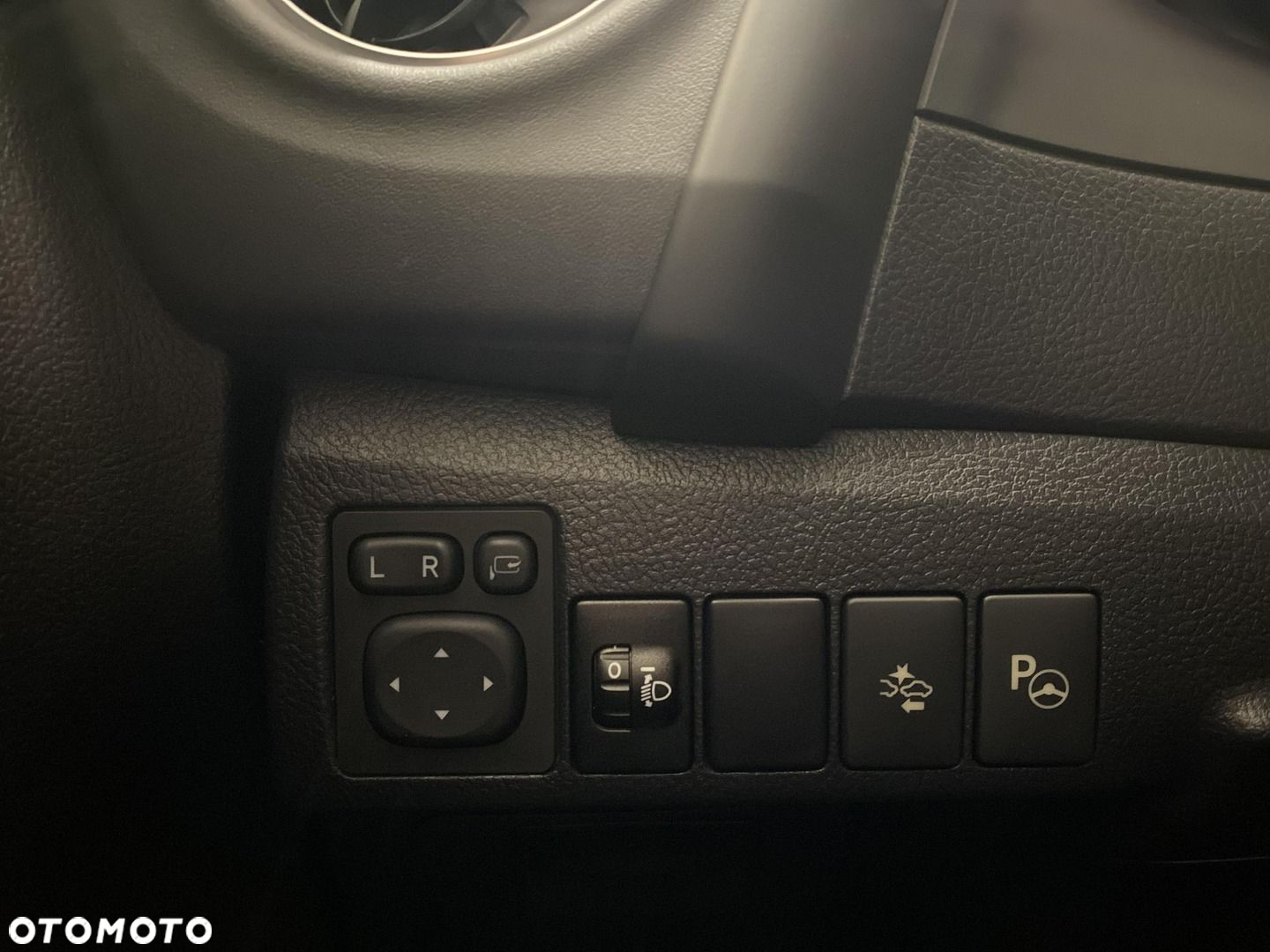 Toyota Auris - 19