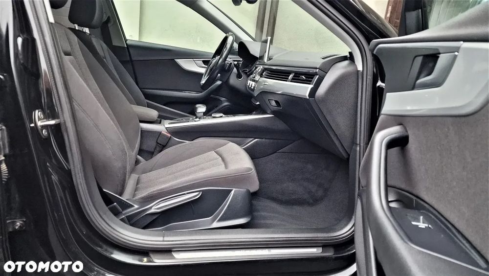 Audi A4 Allroad - 11