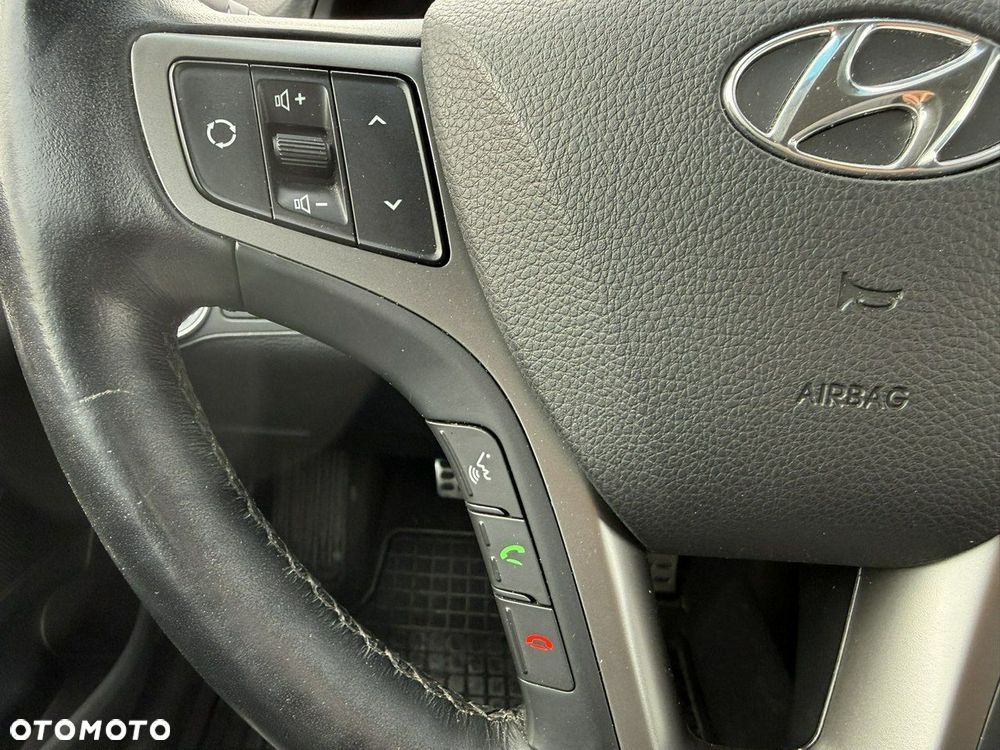Hyundai i40 Kombi 1.7 CRDi Premium - 21