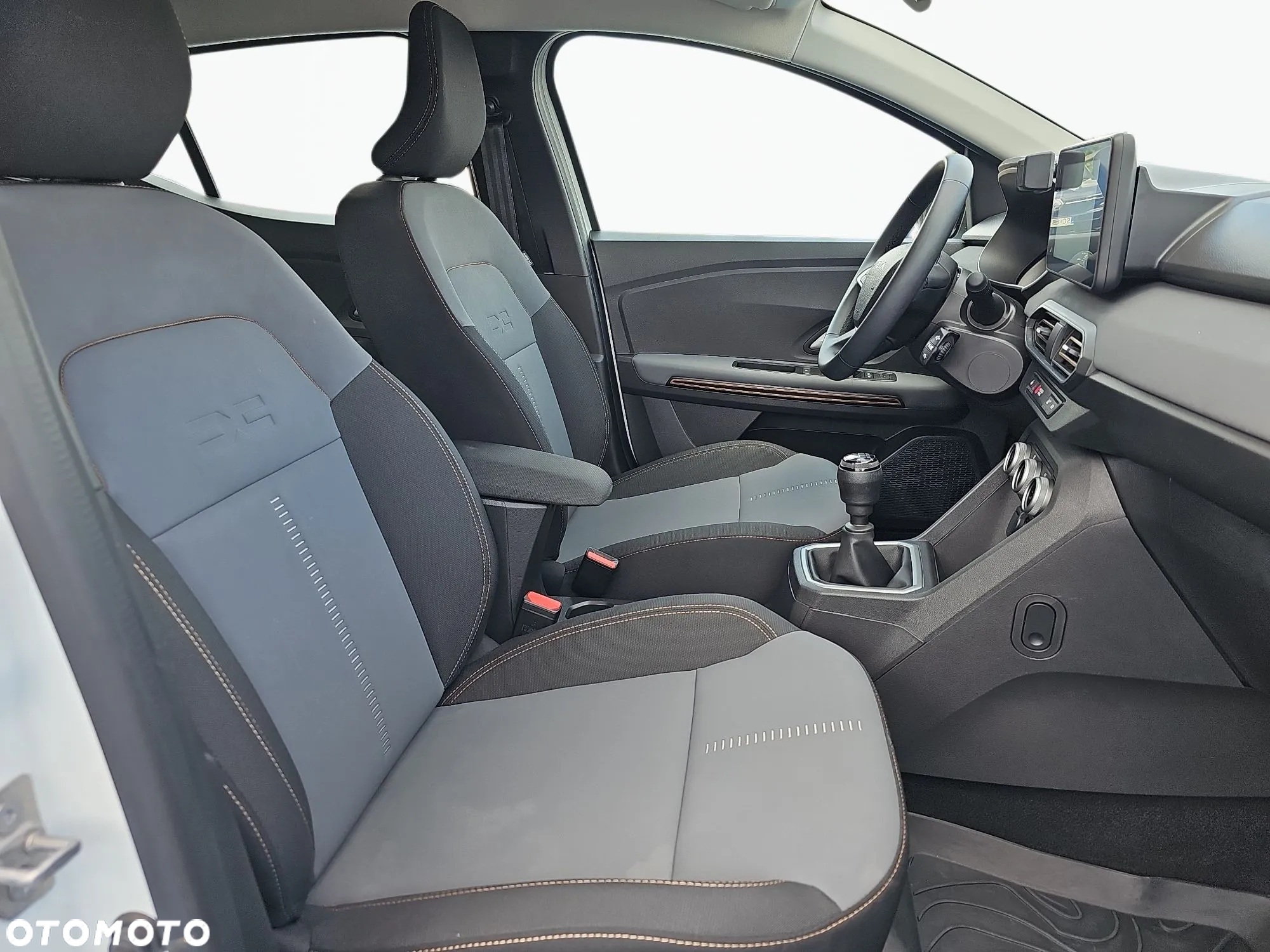Dacia Sandero - 13