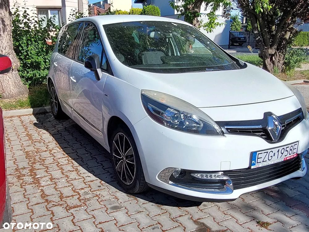 Renault Scenic 1.5 dCi Bose - 2