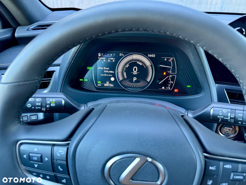 Lexus UX 250h GPF Prestige AWD - 18