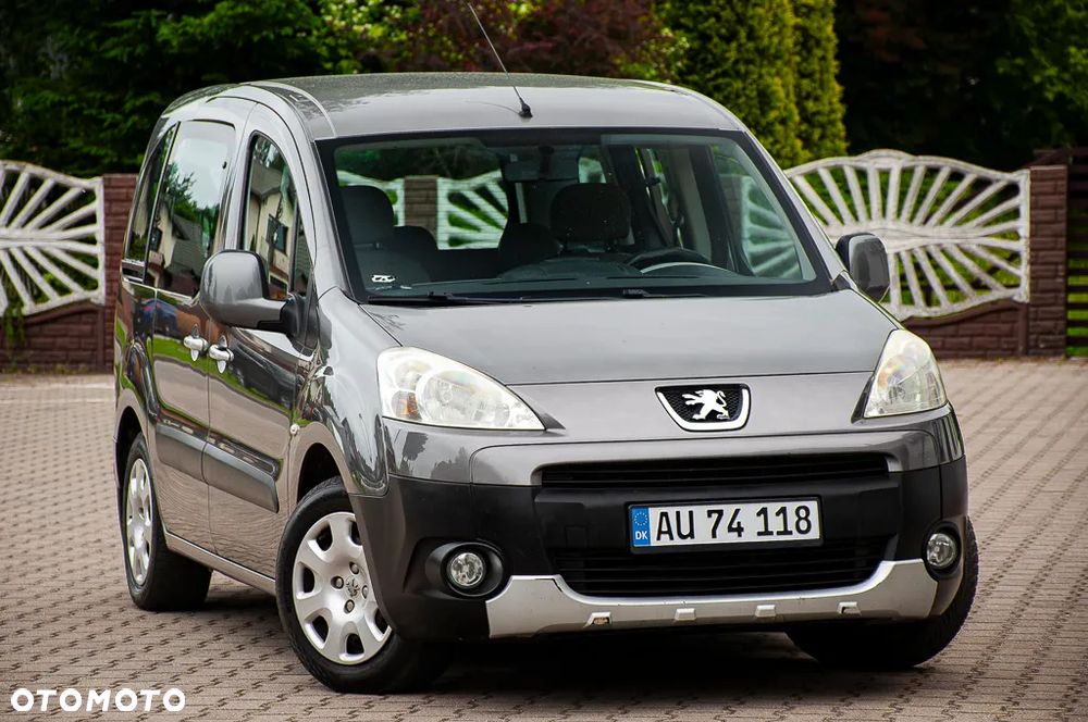 Peugeot Partner HDi FAP 110 Premium - 9