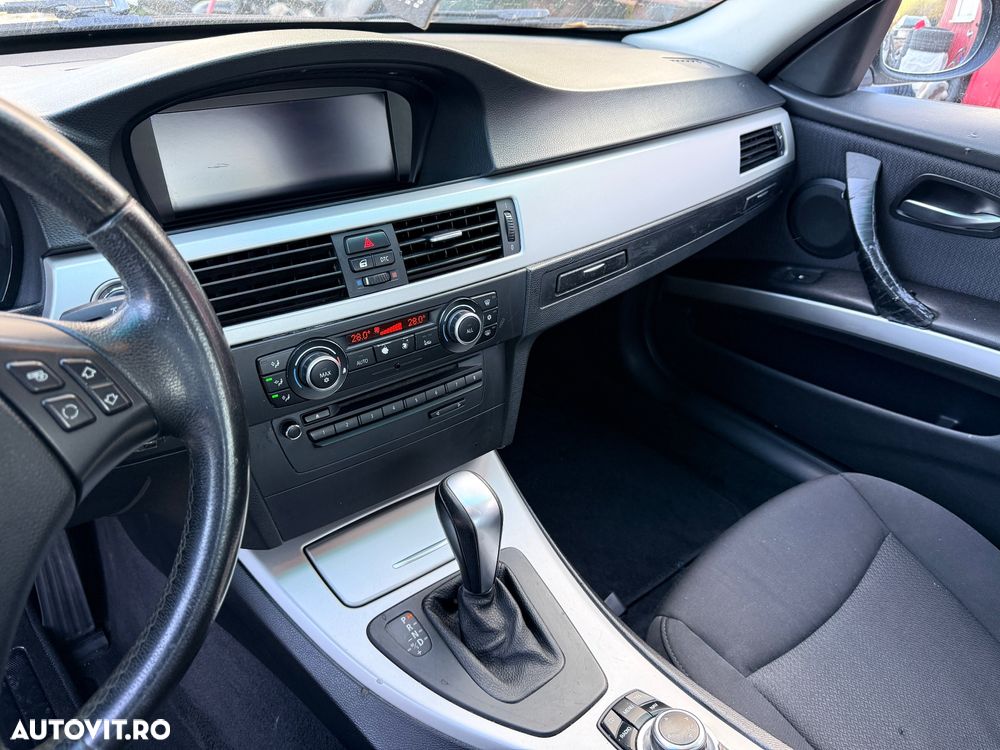 BMW Seria 3 318d Aut. Blue Performance Modern Line - 2