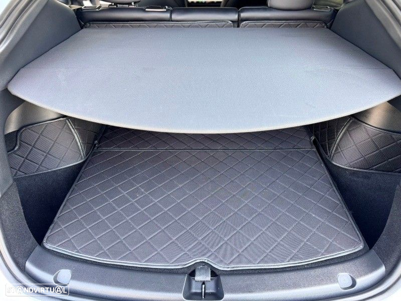 Tesla Model Y RWD - 50