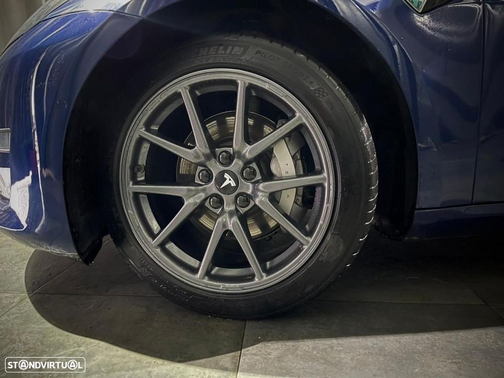 Tesla Model 3 Long Range AWD Dual Motor - 4
