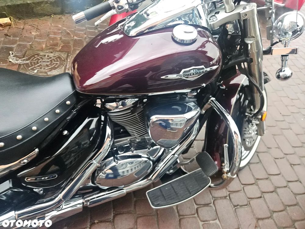 Suzuki VL 800 Volusia - Boulevard C50 - 15