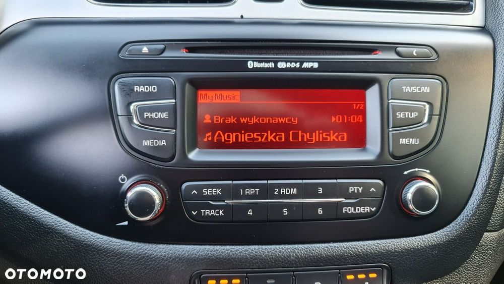 Kia Ceed - 22