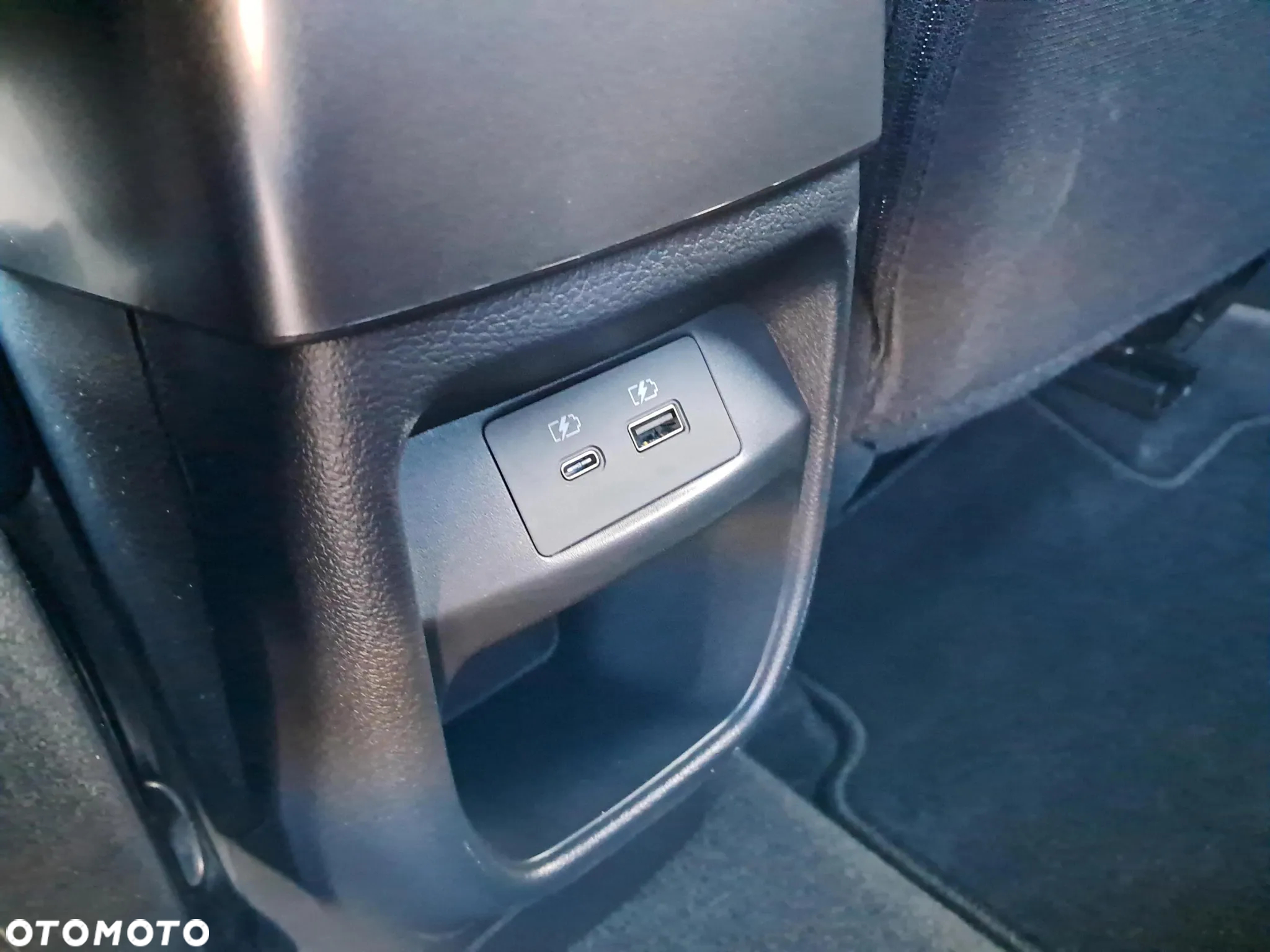 Nissan Juke 1.6 Hybrid N-Connecta AMT - 25