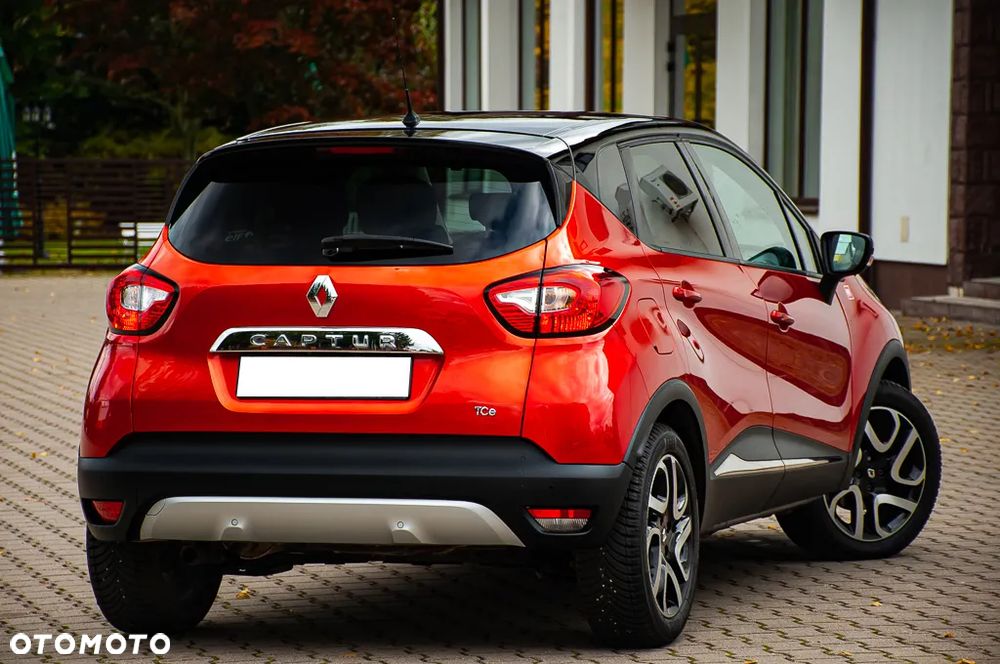 Renault Captur TCe 120 EDC Helly Hansen - 11