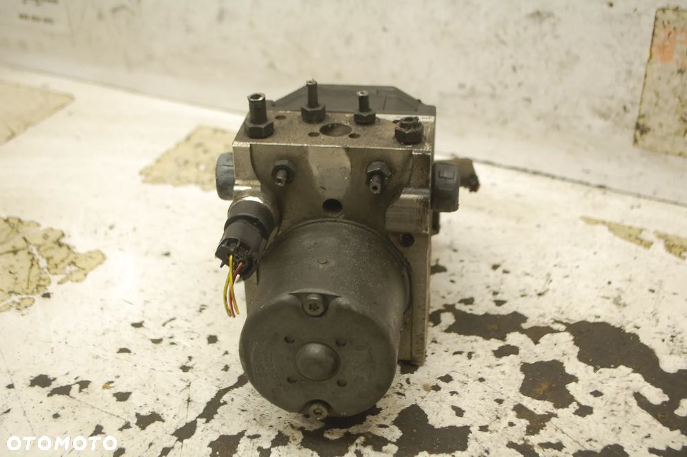 POMPA ABS + STEROWNIK 8E0614517 AUDI A4 B6 B7 VW PASSAT B5 LIFT - 2